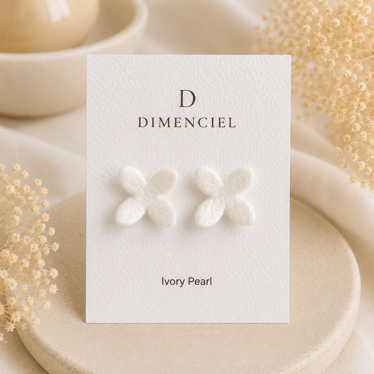 Ivory Pearl Lilac Ear Studs Set