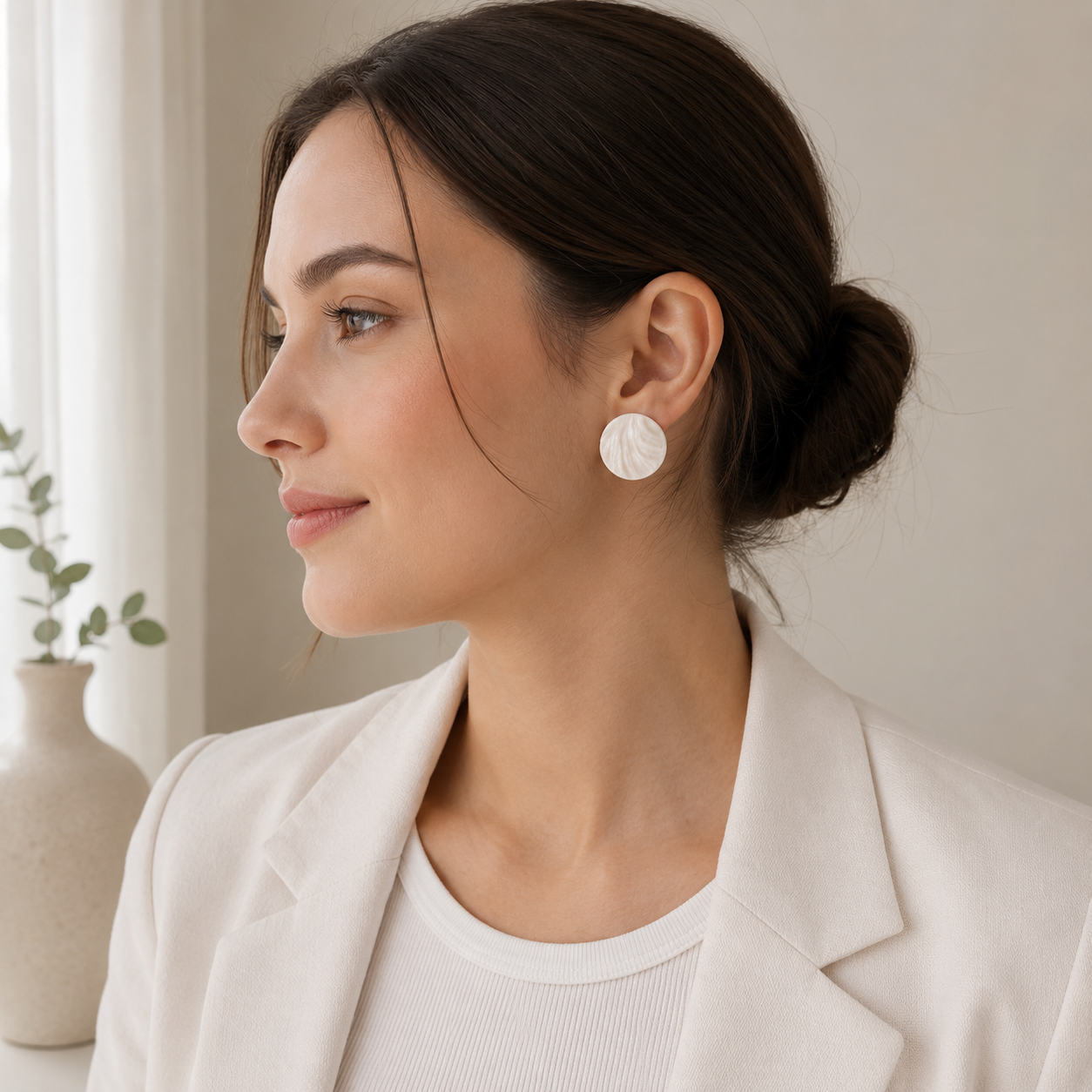 The Swirl Orb in Ivory Pearl | Circle Ear Stud