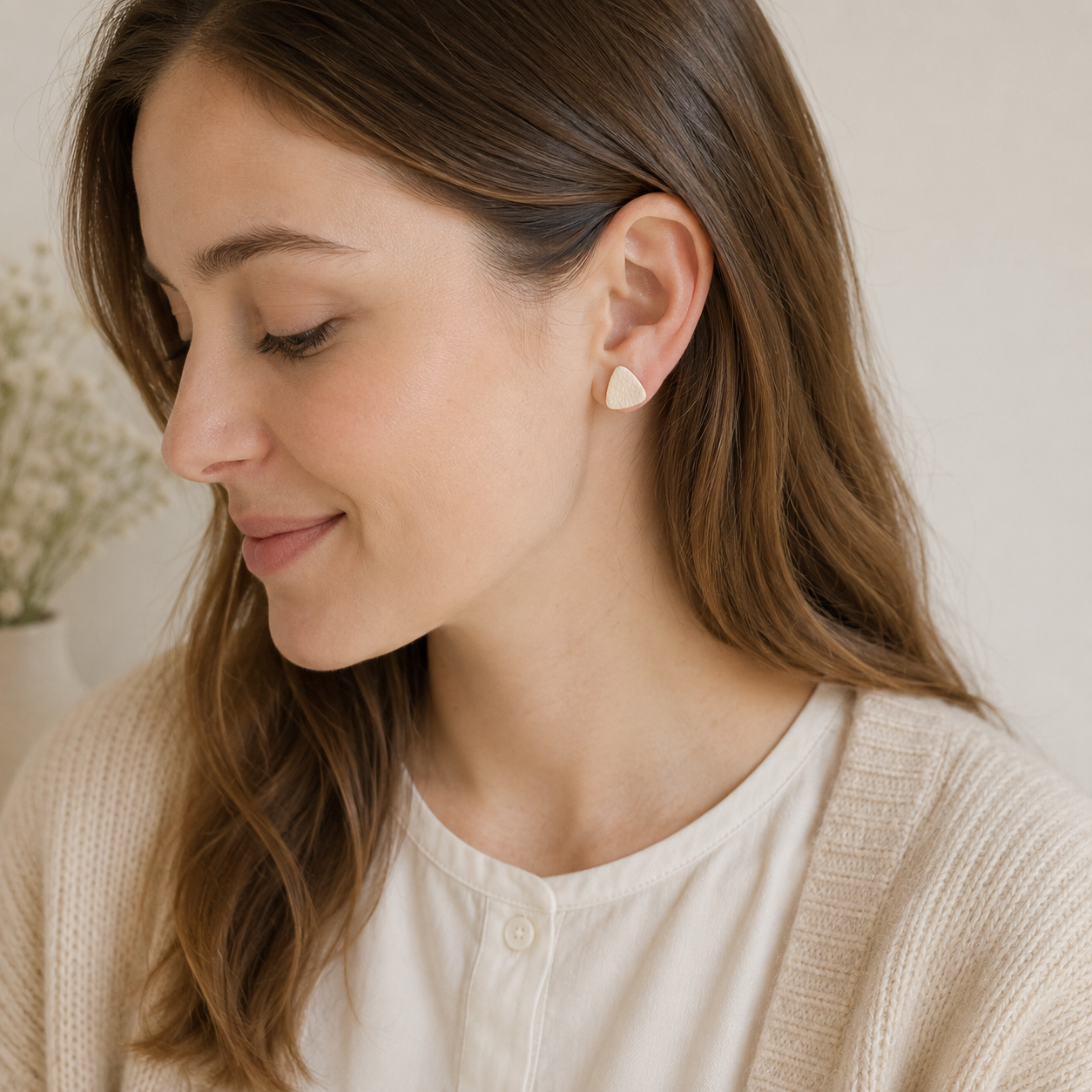 Quiet Luxury Triangle Ear Studs Set