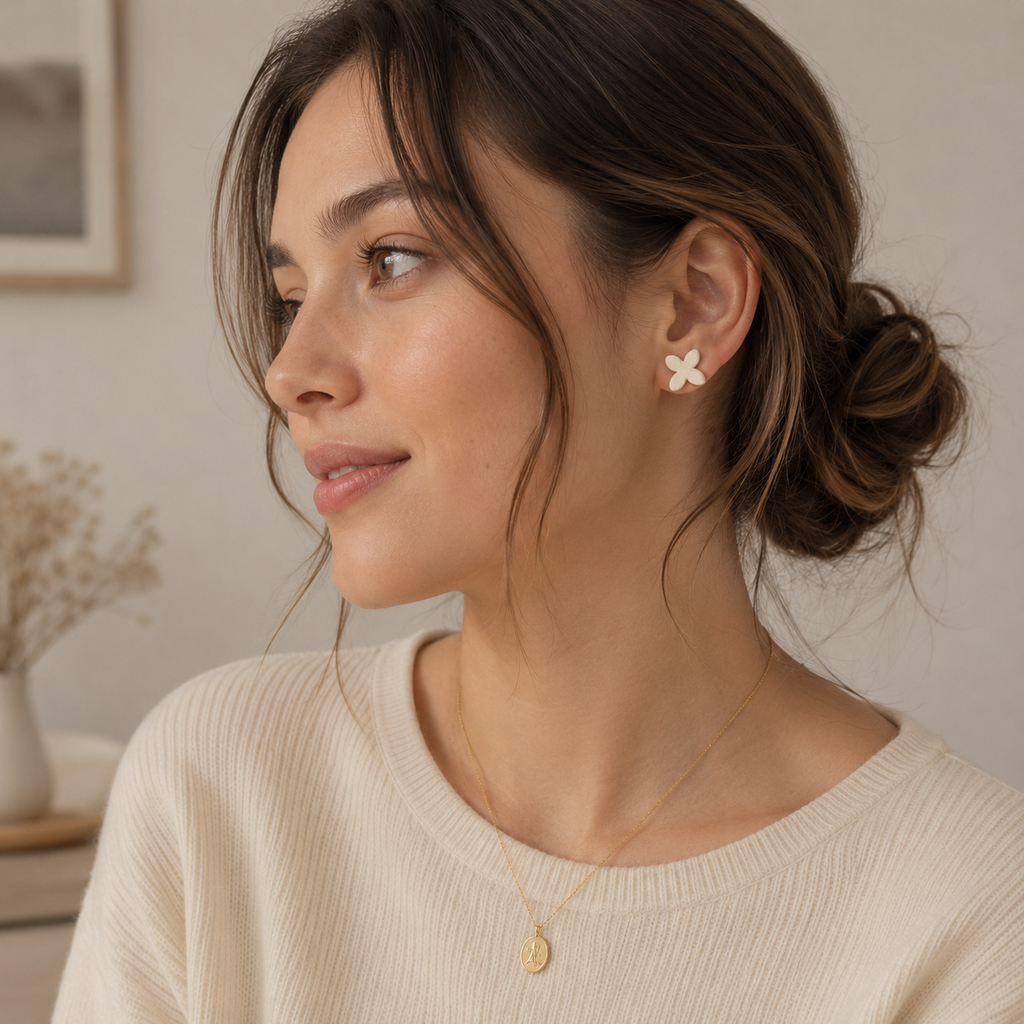 Quiet Luxury Lilac Flower Ear Studs Set