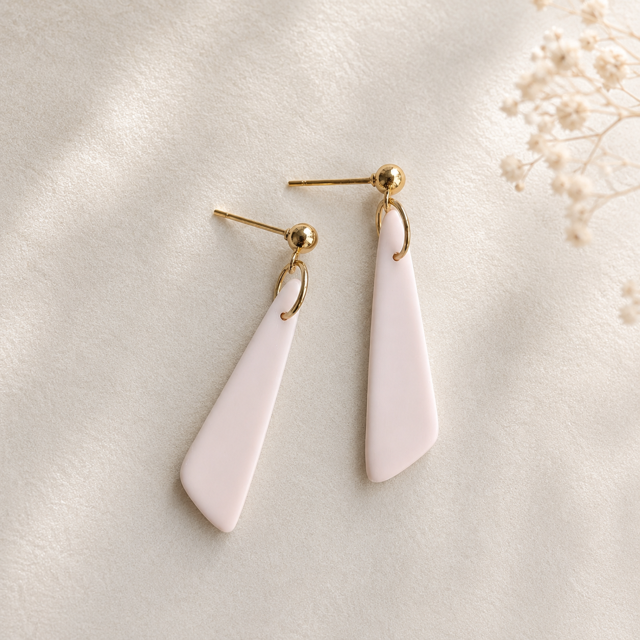 The Tapered Drop in Quiet Luxury | Drop Earrings