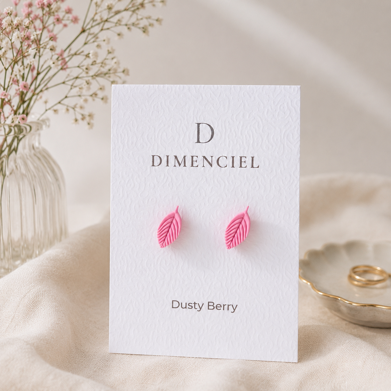 Dusty Berry Leaf Ear Studs Set
