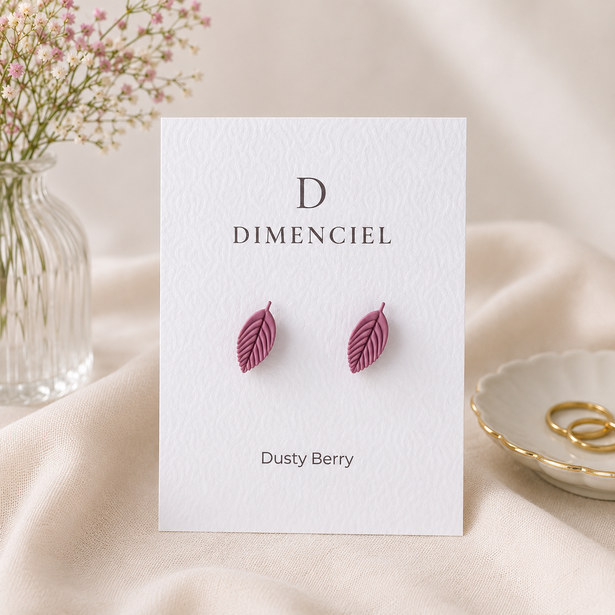 Dusty Berry Leaf Ear Studs Set
