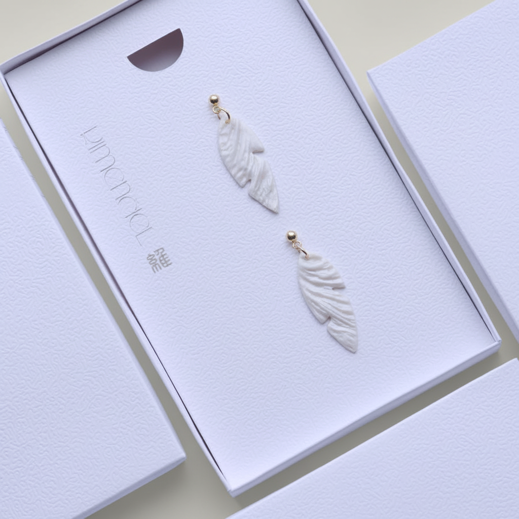 Minimalist Earrings Pearl White Lightweight Leaf