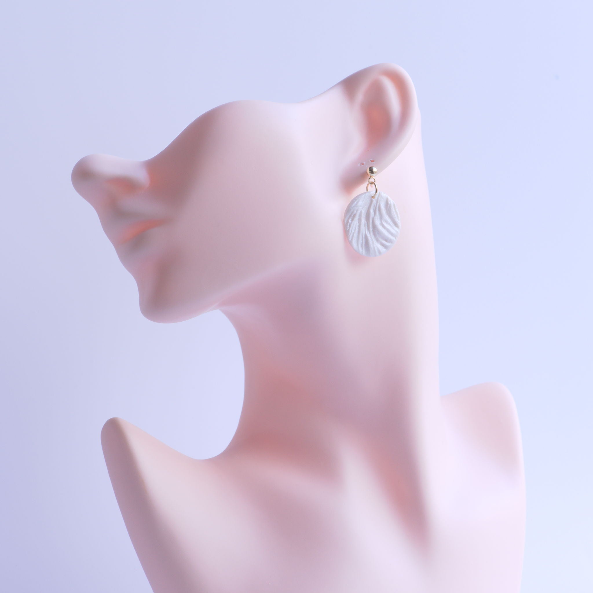 Pearl White Round Earrings