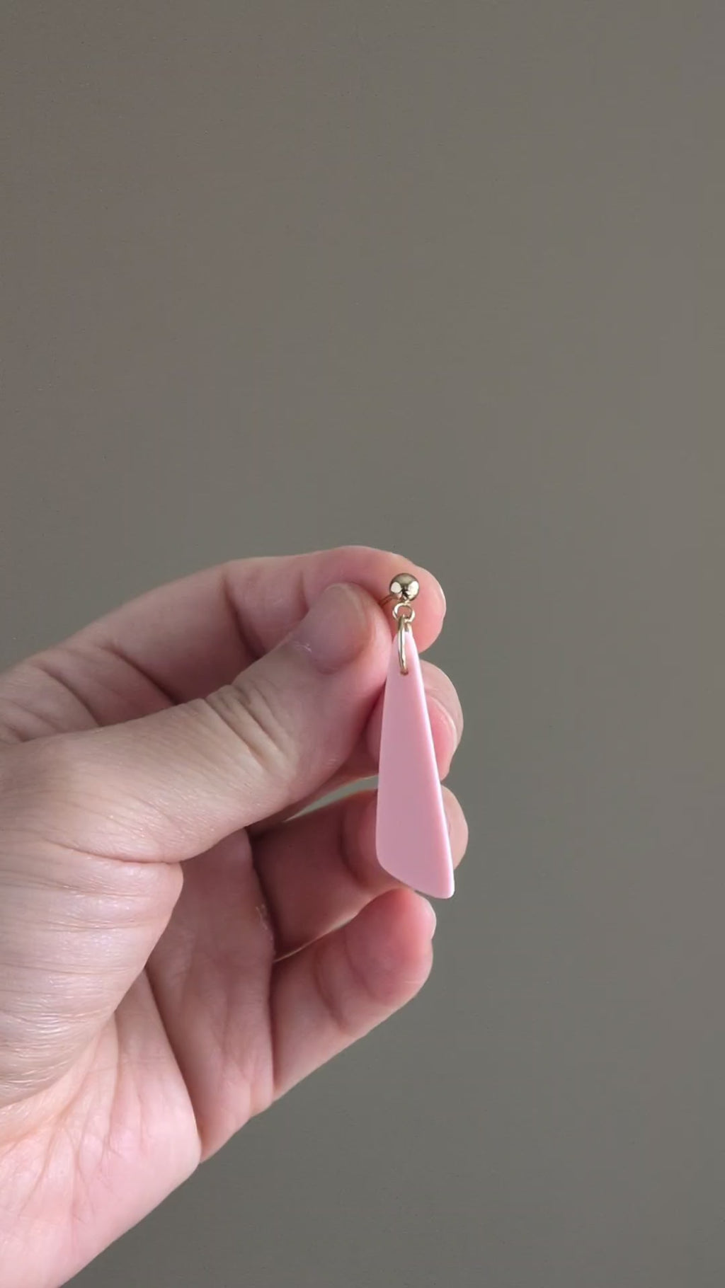 The Tapered Drop in Modern Wedding | Drop Earrings